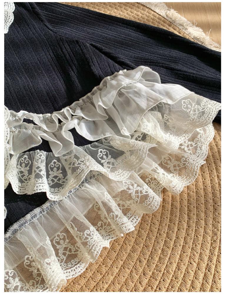 【With Puji】سترة كارديجان (Cardigan) صوفية خفيفة مزينة بدانتيل متوفرة بلونين، للتنسيق مع أزياء اللوليتا للخريف.