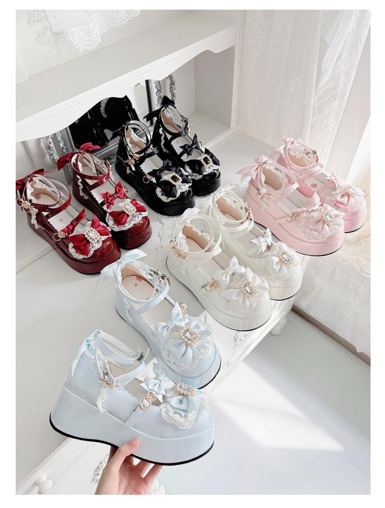 【Witch's Night】 حذاء بنعل سميك مرتفع وفيونكة لطيفة، حذاء الأميرة الحلو (Princess Shoes).