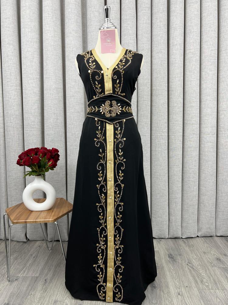 قفطان اسود قطعتين