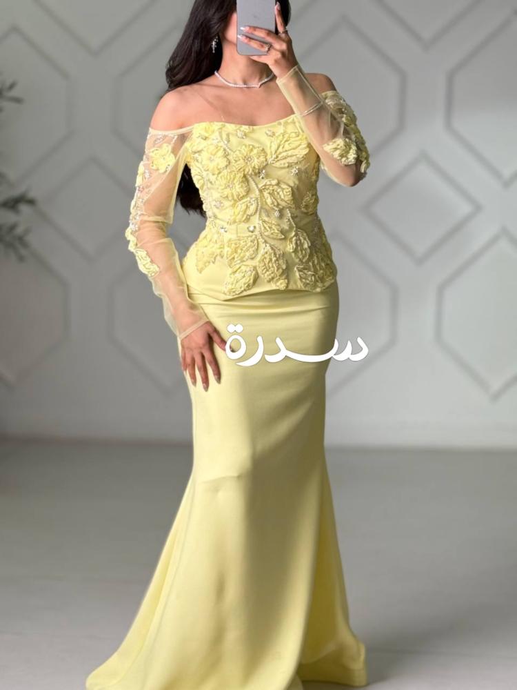 فستان سهرة كورسيه تطريز ورد