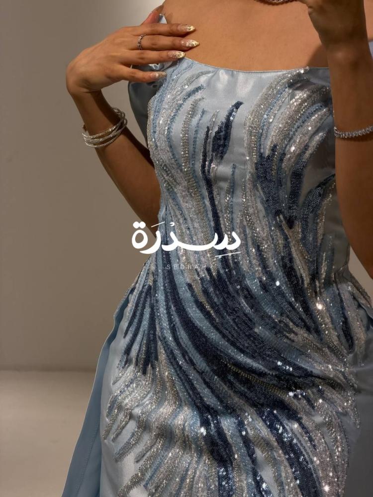 فستان سهرة ساتان مطرز