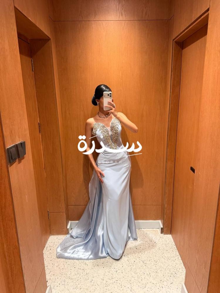 فستان سهرة الساتان الحريري