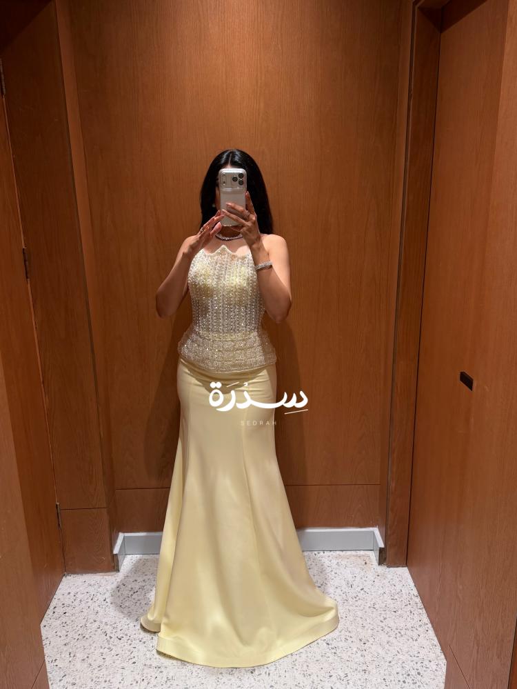 فستان سهرة كورسيه تطريز يدوي