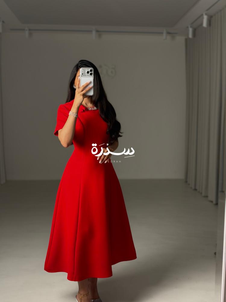 فستان ناعم باكسسوار