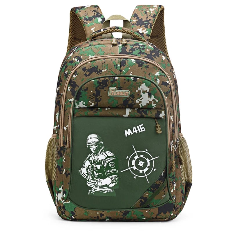 Third-grade camouflage school bag