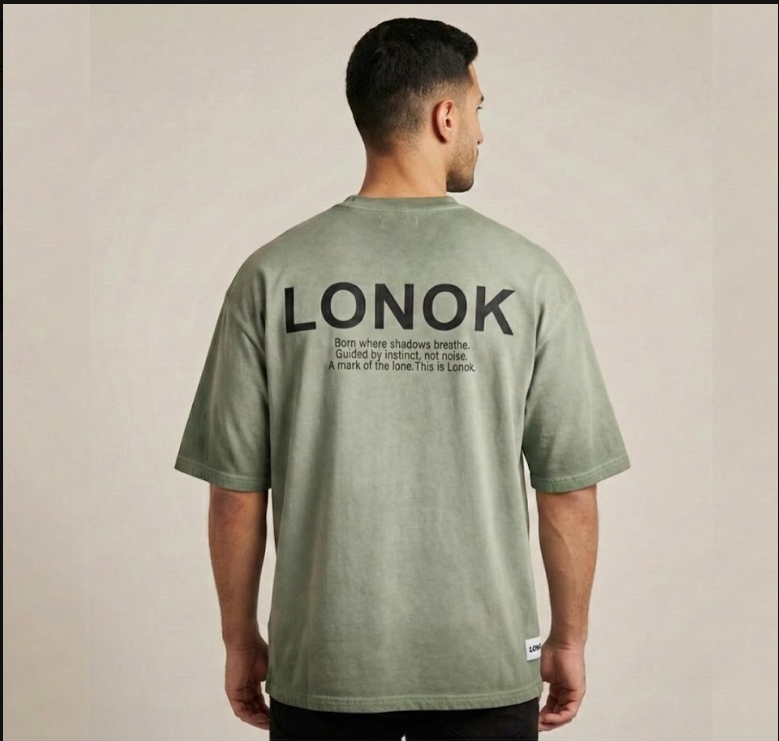 T-shirt green