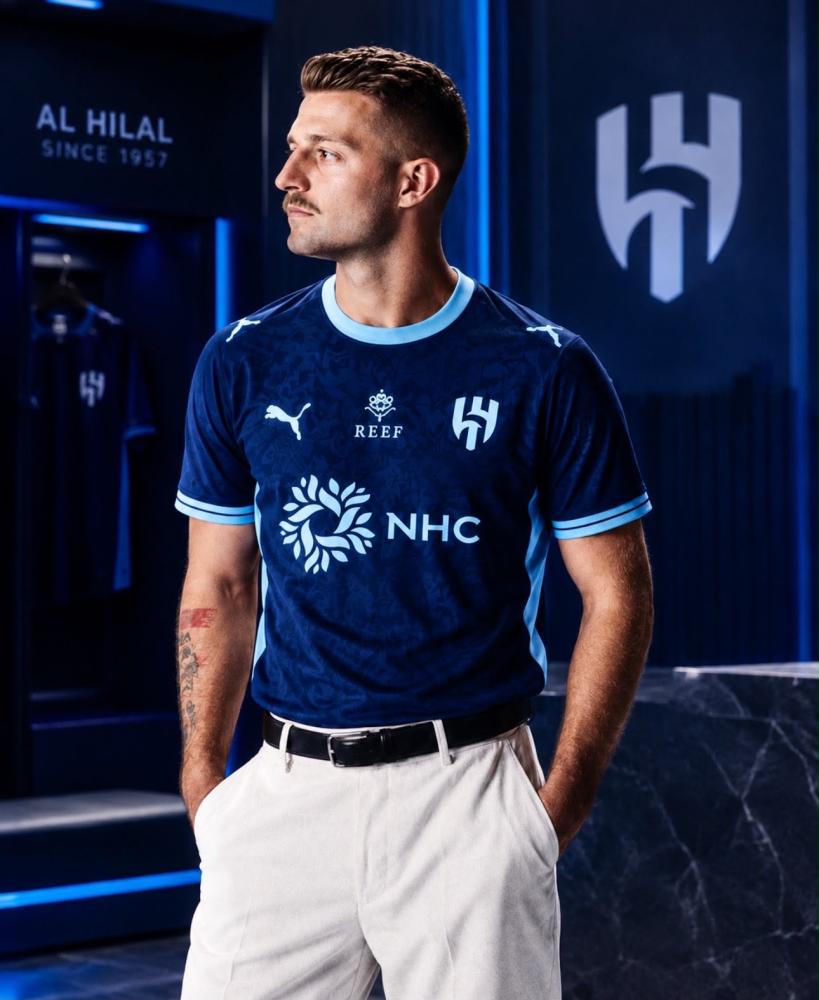 تيشرت الهلال الثالث