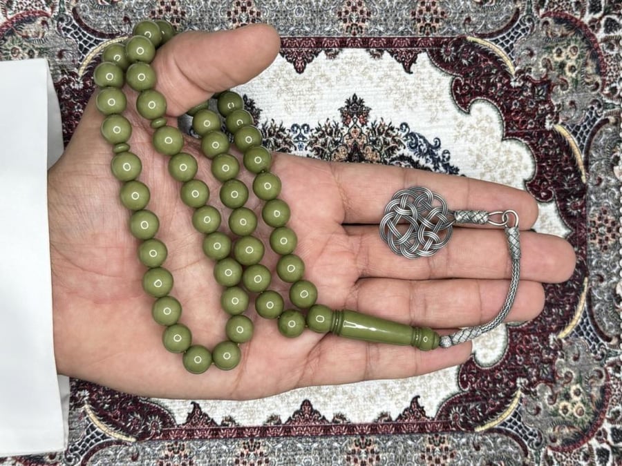 سبحة بكلايت فستقي طربزونة فضة
