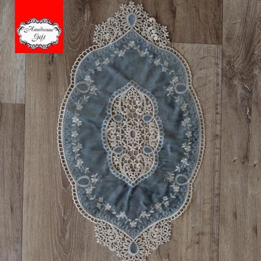 مفرش دانتيل و مخمل ازرق | Lace/Velvet Tablecloth Blue 30x54 cm