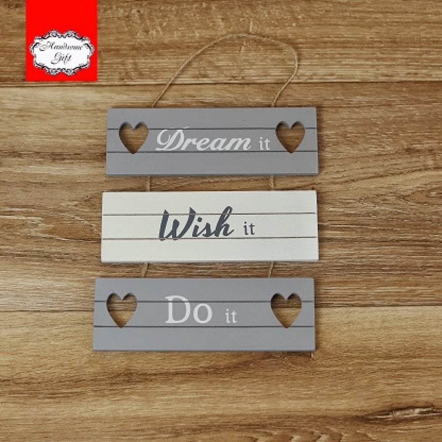 لوحة جدارية خشبية المقاس 22*18 سم |    Wood Decoration Board