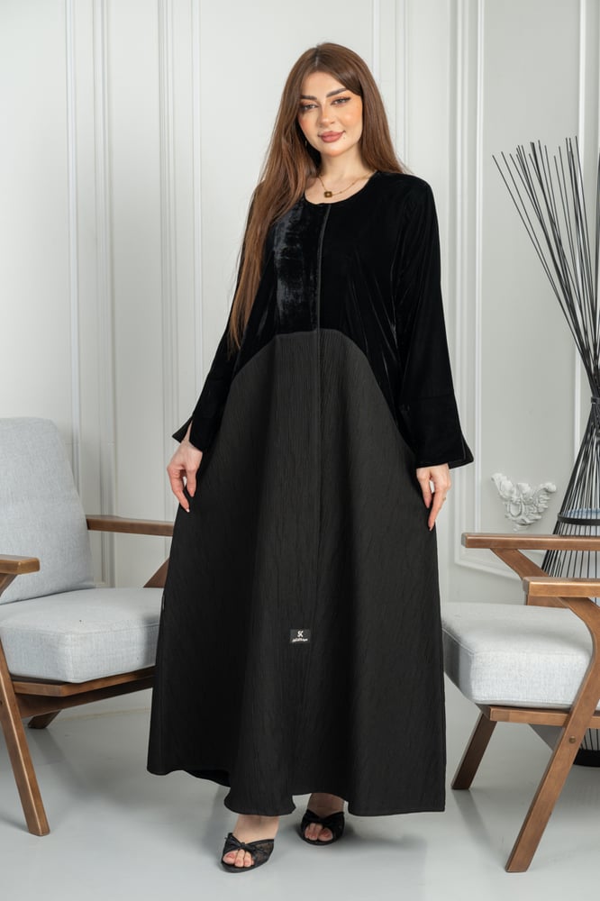 Abaya half wide velvet crowns and waves cuts