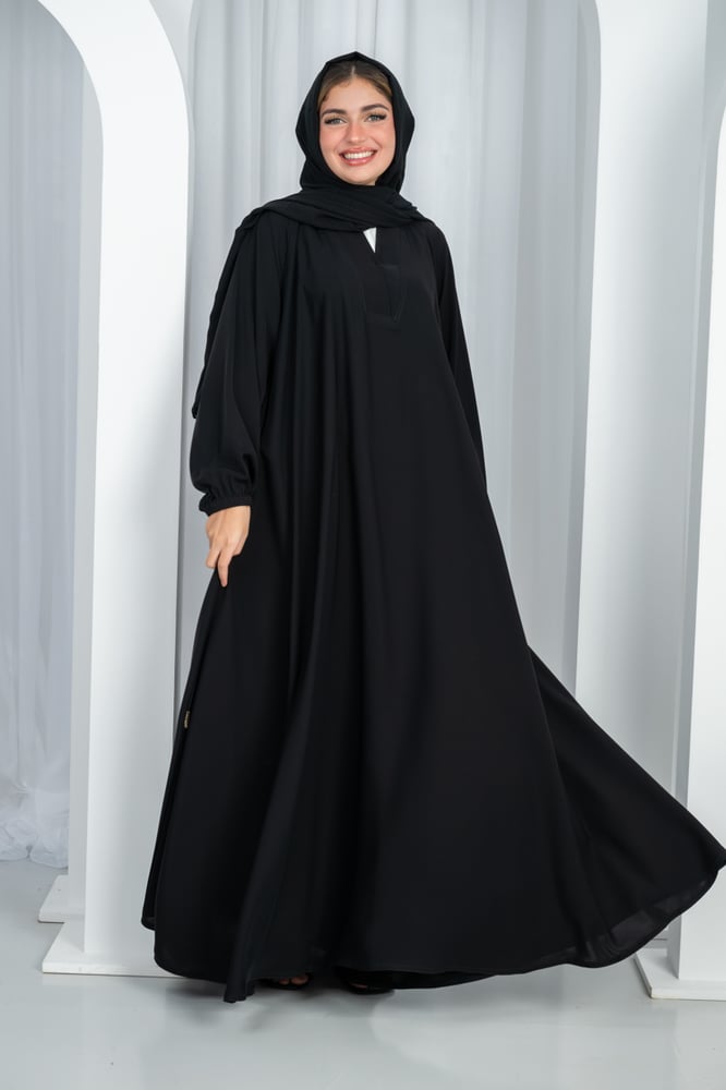 عباية كلوش ملكي كوري درجة أولى مسكرة من الأمام بأكمام زم مطاط