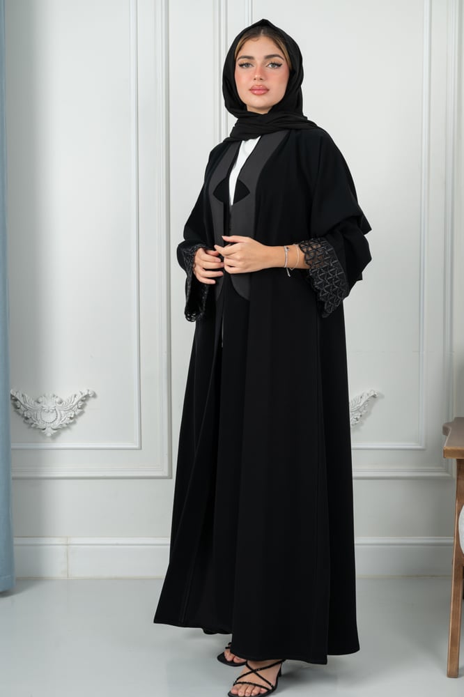 First grade ceramic crepe abaya in dark black with square sleeves and beaded trim