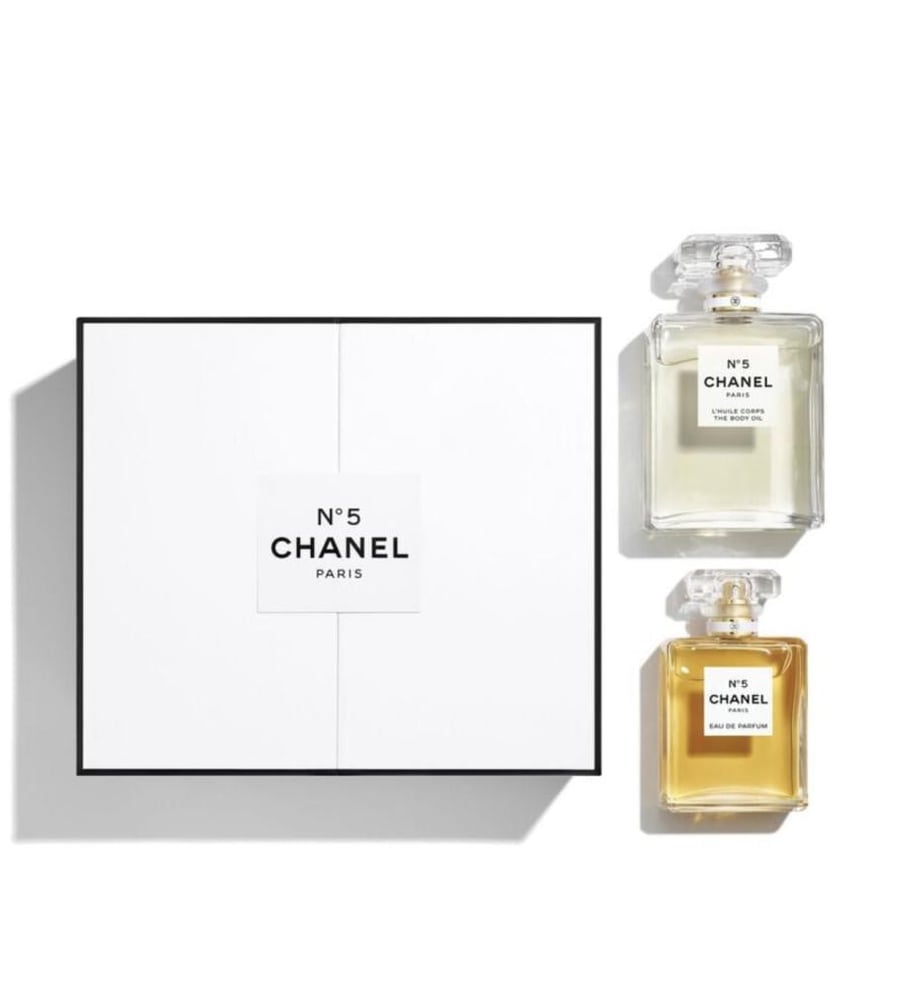 شانيل N°5 مجموعة من ماء عطر سعة 50 مل وزيت للجسم بخاخ سعة 100 مل