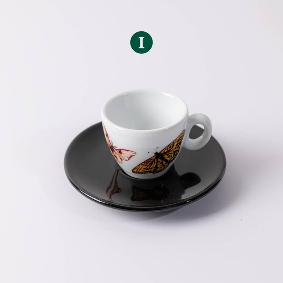 كوب اسبريسو من IPA اصدار الفراشات 1