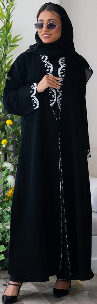 عباية الياسمين