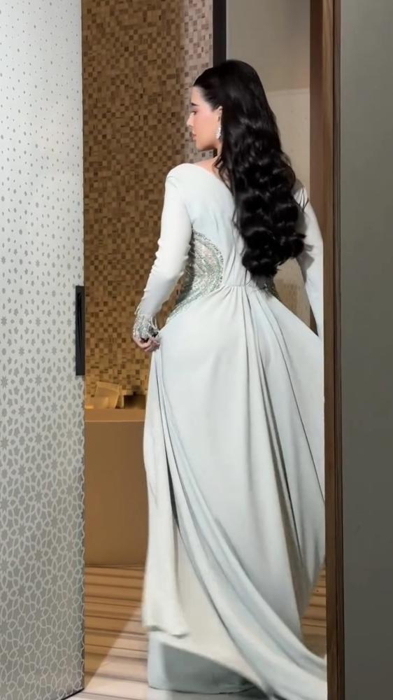 فستان ايفين