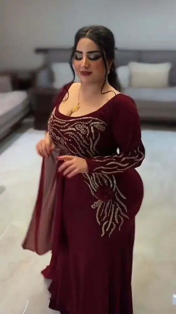 فستان الشيهانه