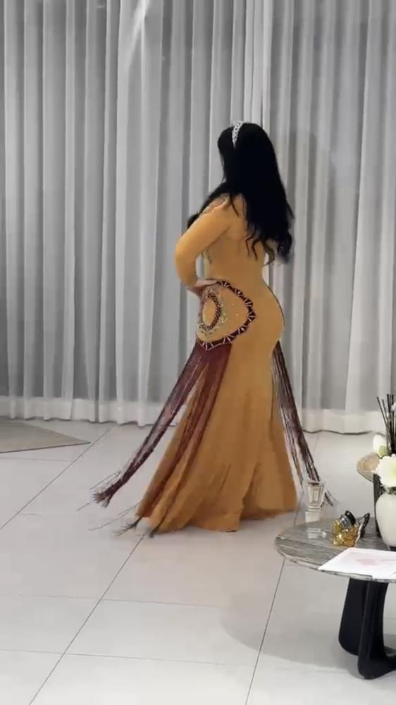 فستان الاصيله