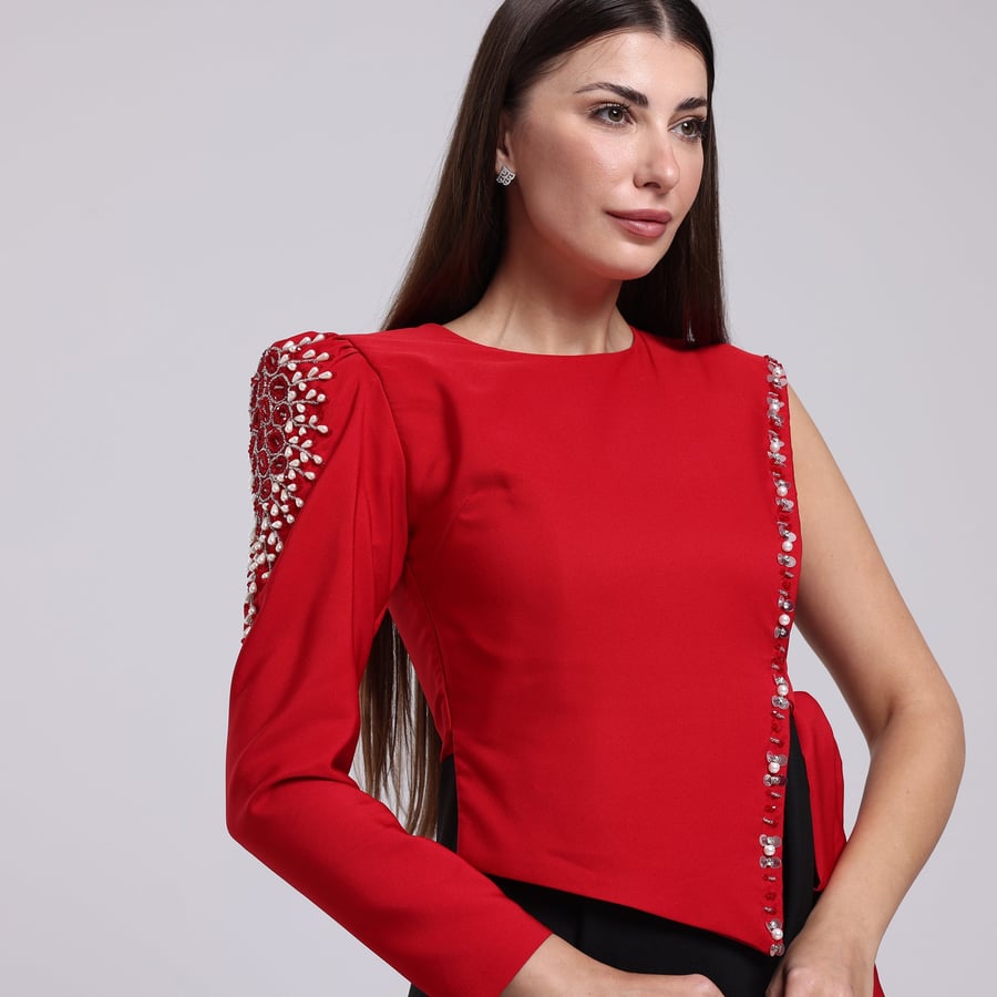 فستان بكم واحد مزين بشك