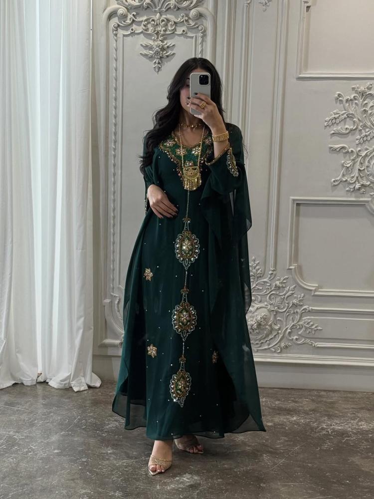 جلابيه مطرزه صدر