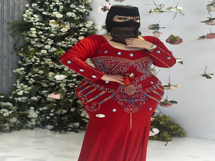 فستان شك احمر (الشيهانه)