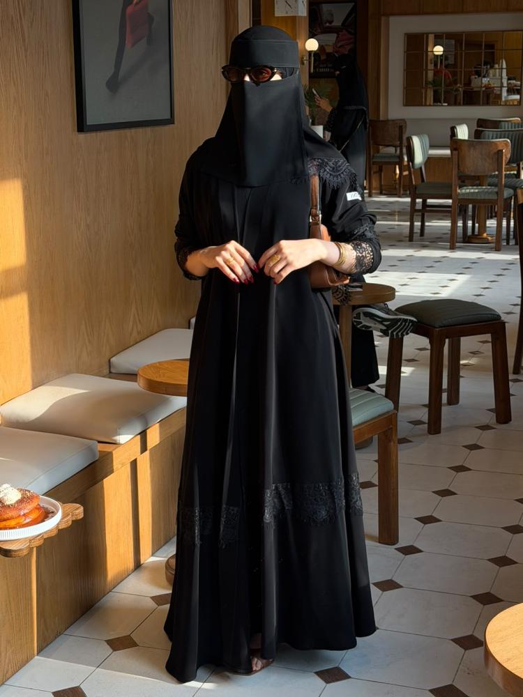 عباية رؤى