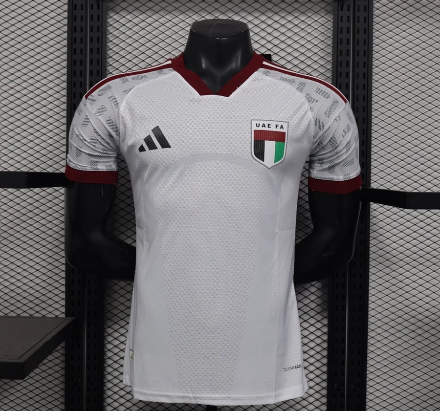 الإمارات الأساسي 2026 نسخة اللاعببن