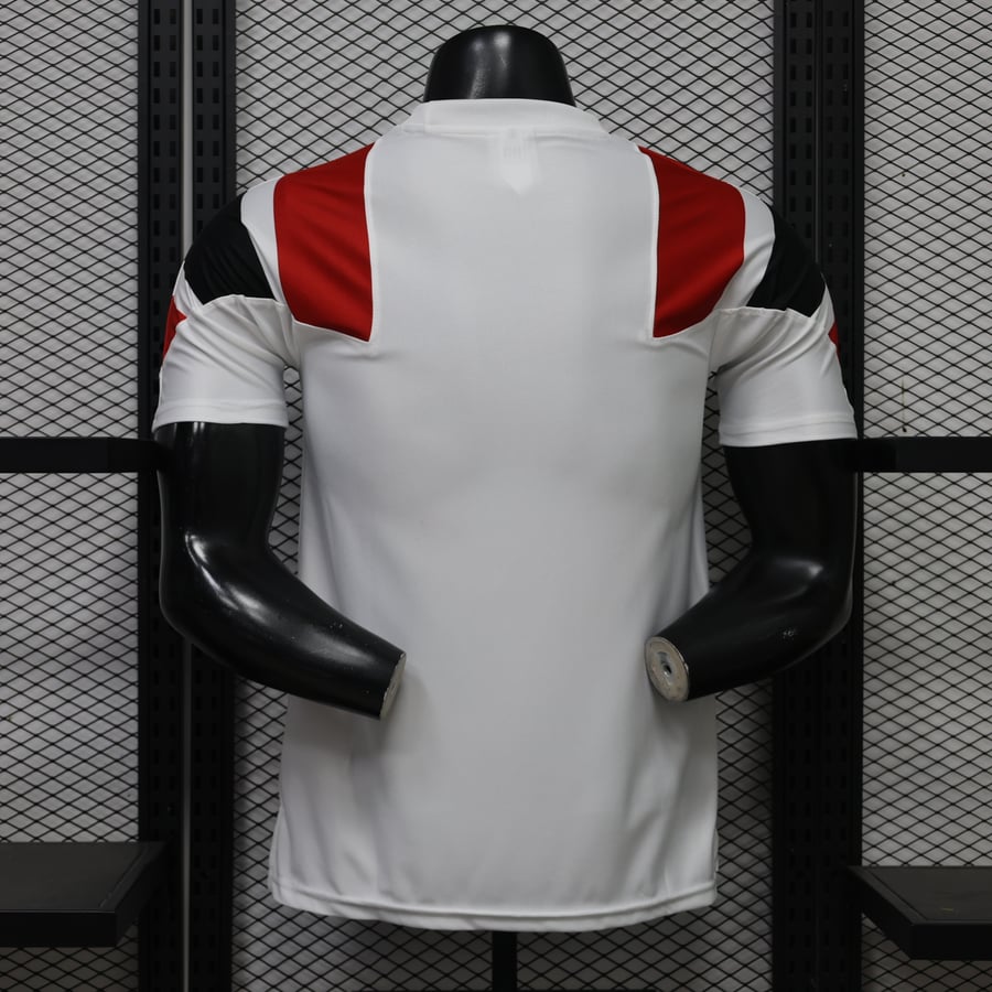 مانشستر يونايتد EQT 26/27