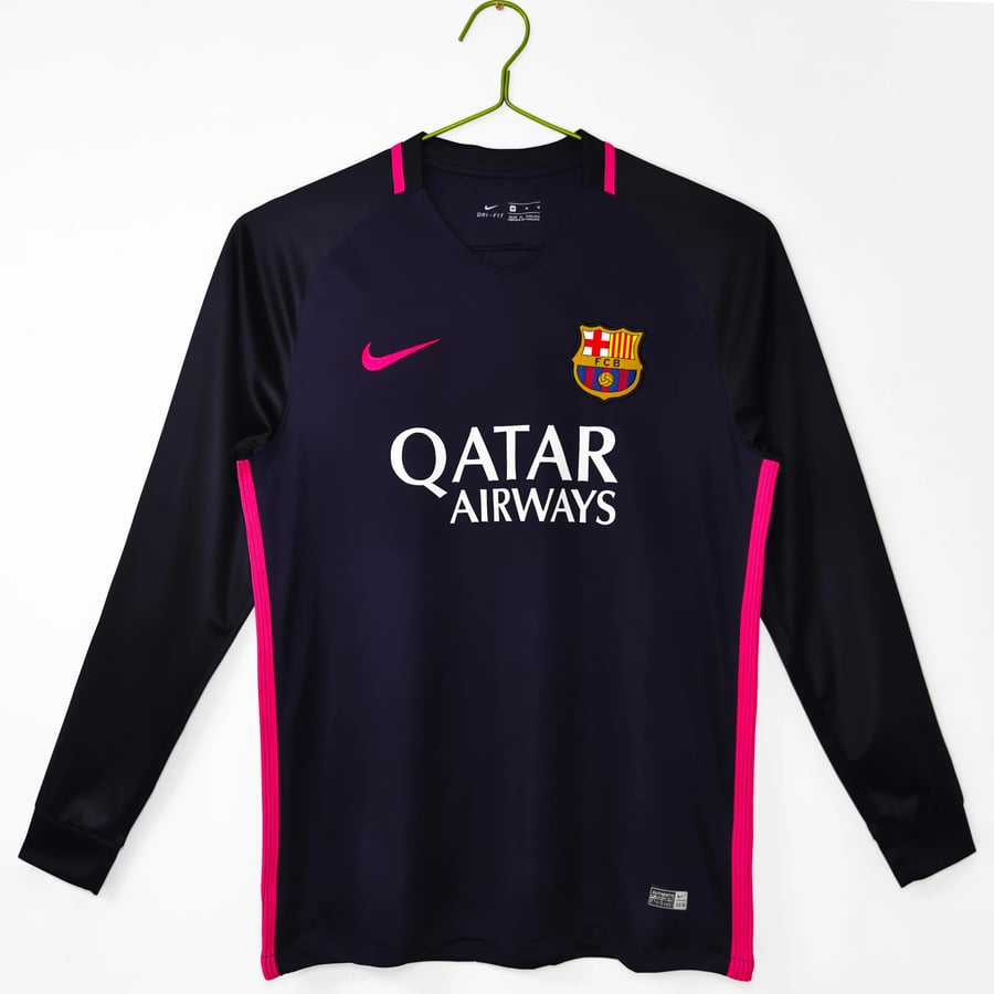 برشلونة الاحتياطي 2016/17 كم طويل