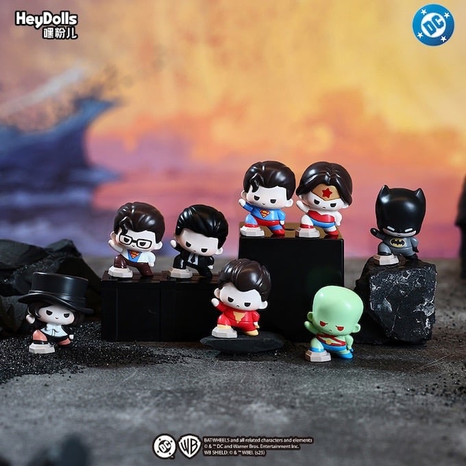 DC Guardians of Justice Mini Blind Bags