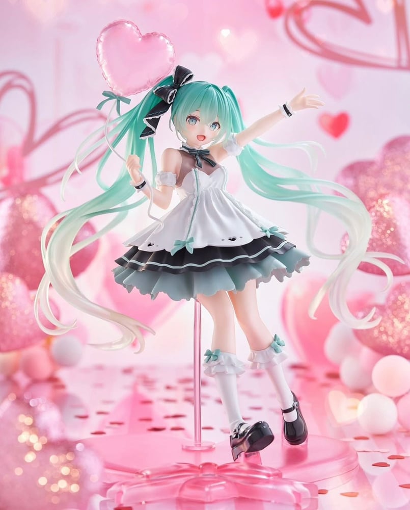 Figure Hatsune Miku - Birthday 2025 Party Ver.  - هاتسوني ميكو اصدار حفلة الميلاد
