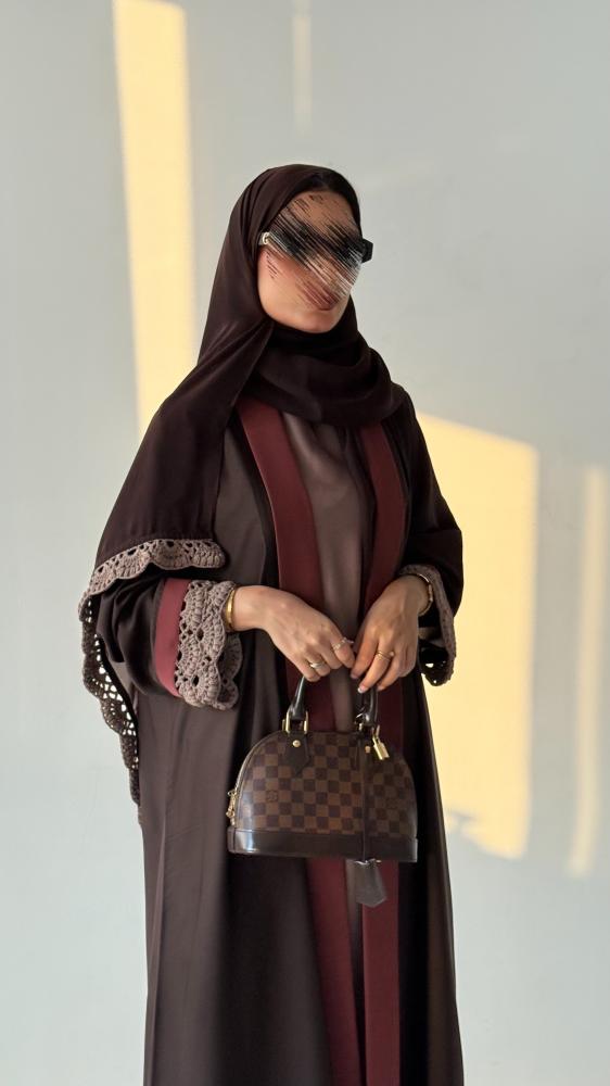 عبايه (١٣٦)