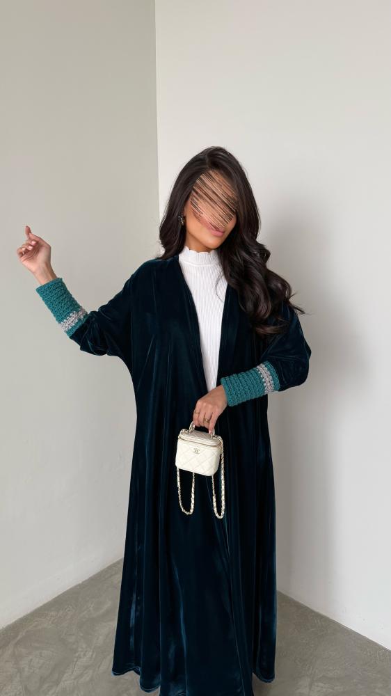 Hawaiian crochet abaya