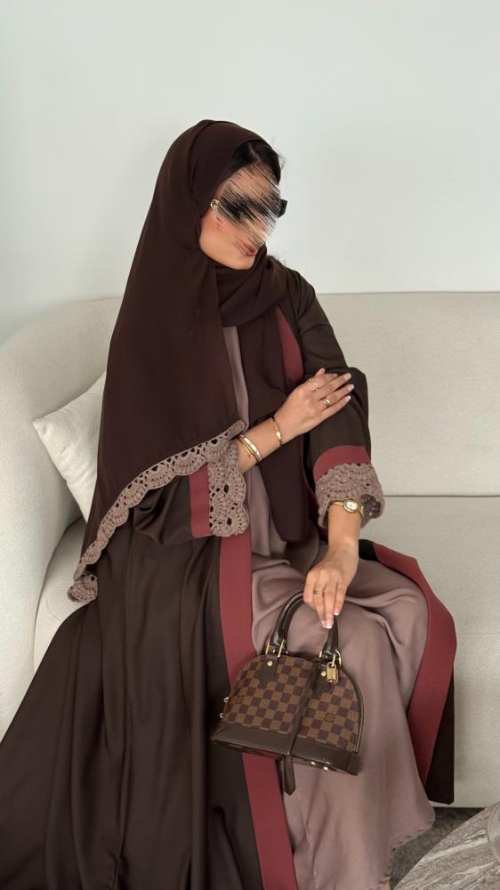 عبايه (١٣٦)