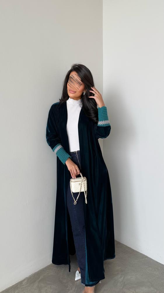 Hawaiian crochet abaya
