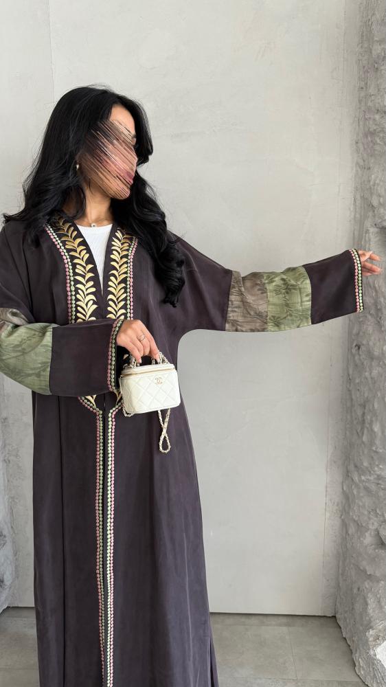 عباية (١٣٢)