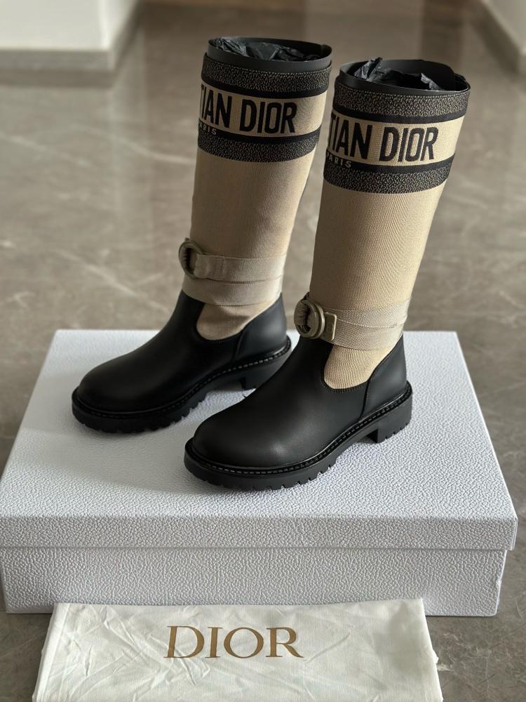 ديور Boots