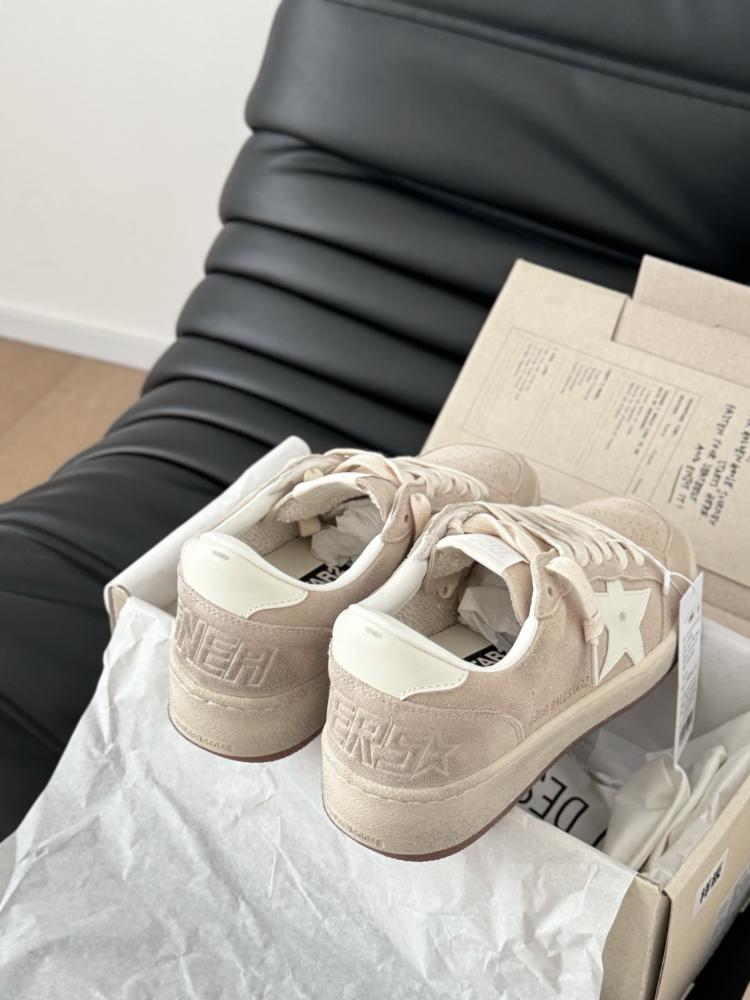 قولدن قوز Sneakers