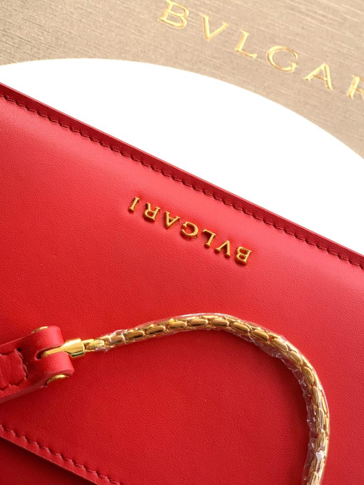 بولقري Serpenti Forever