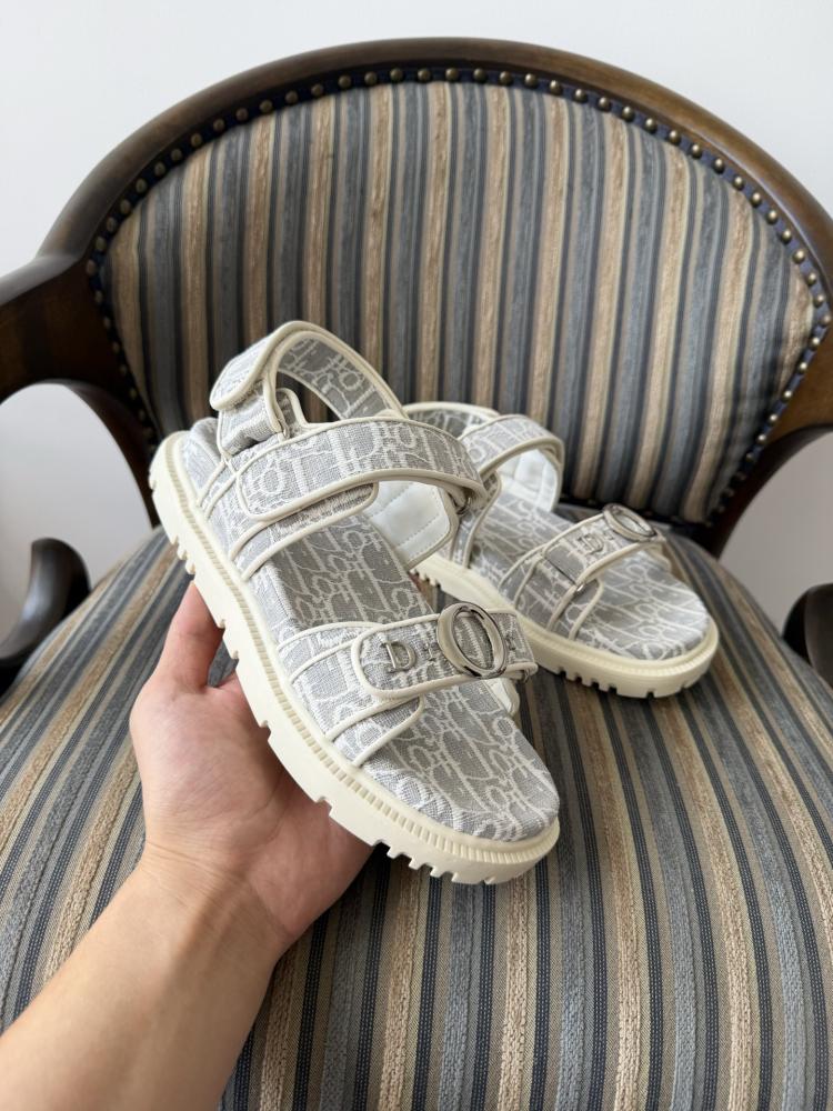 ديور Dioract sandals