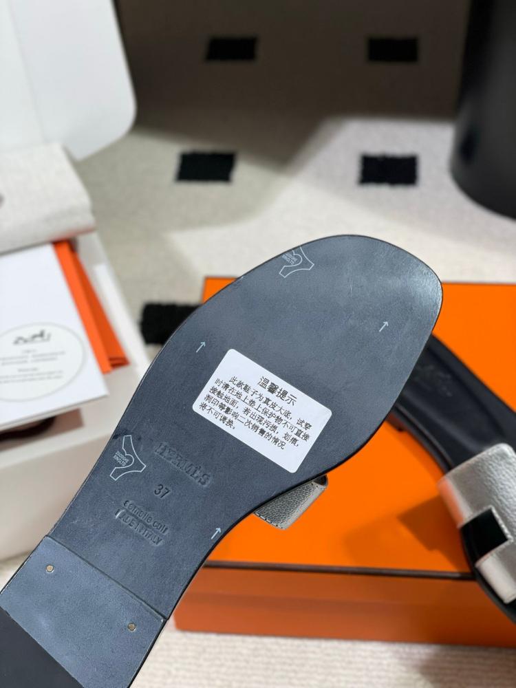ايرميز Oran Sandals