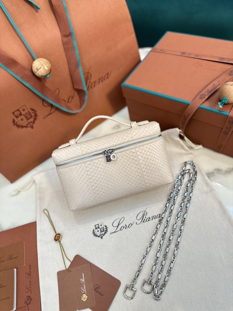 لورو بيانا Extra bag L19
