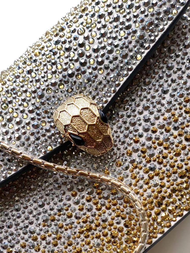 بولقري Serpenti Forever