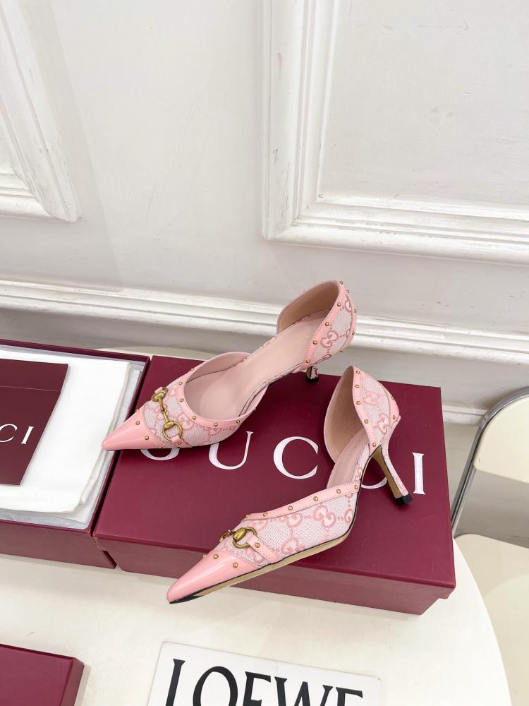 قوتشي Savoy pump