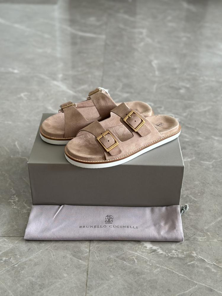 برونيلو كوتشينيلي  Slipper