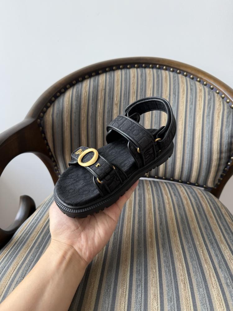 ديور Dioract sandals