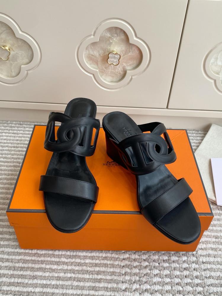 ايرميز Bikini sandal