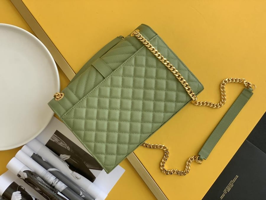سان لوران ميديم envelope