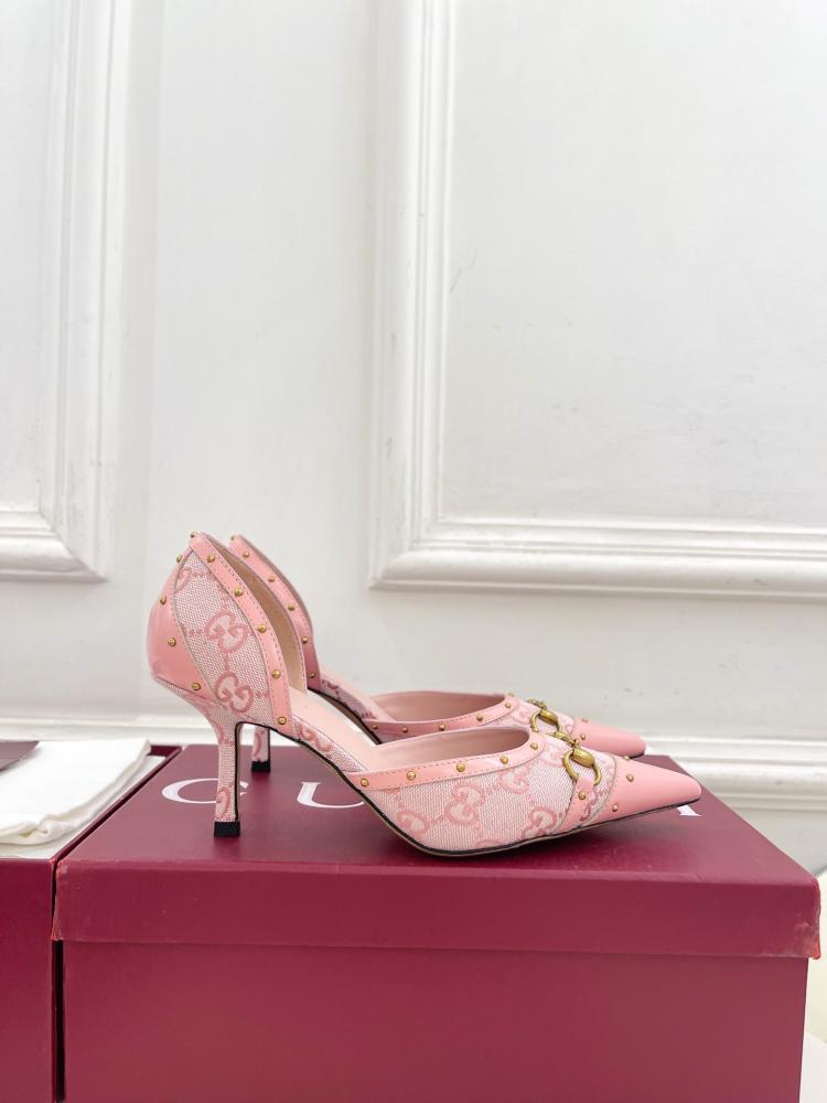 قوتشي Savoy pump